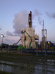 Cuadrilla_fracking rig_Lancashire_Bristol Rising Tide photo