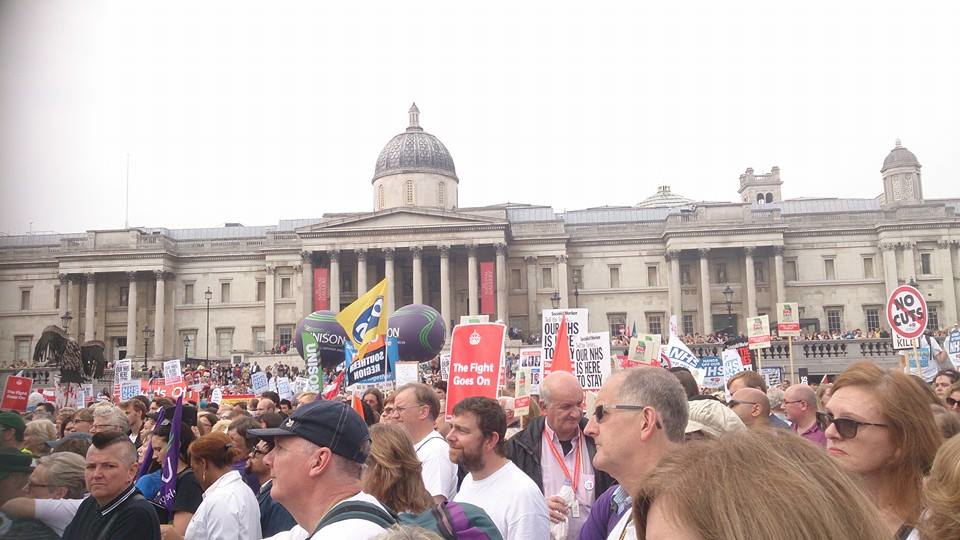 Nicola Avery's photo 999 call trafalgar sq